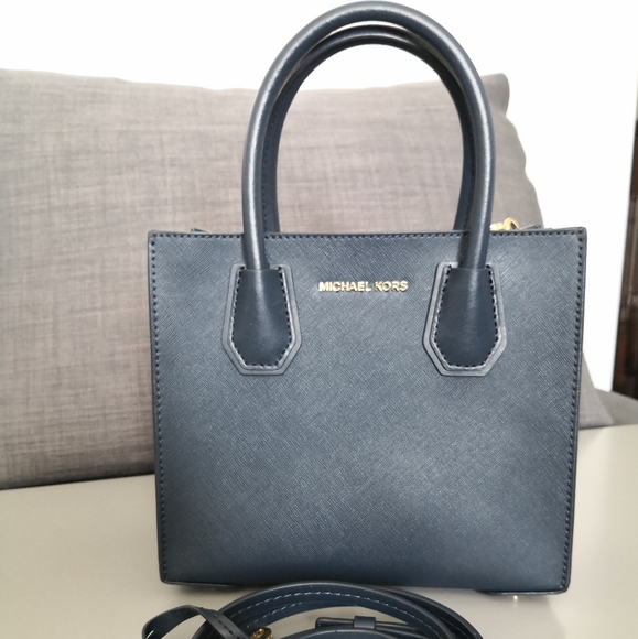 MK Mercer Crossbody Bag (Navy) - Picture 2 of 9